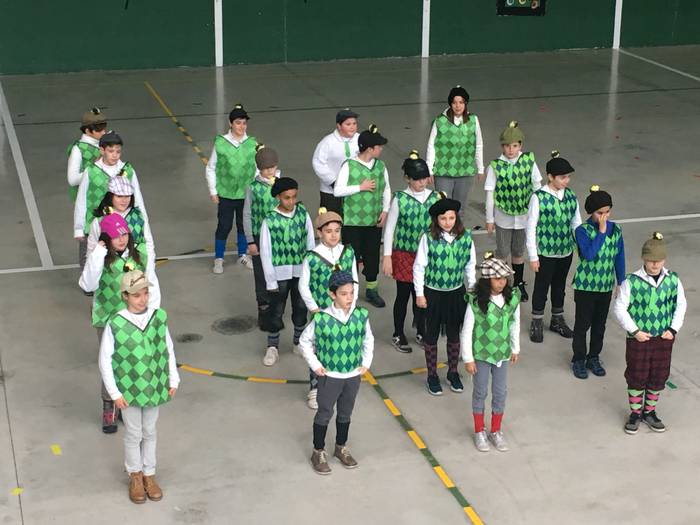 Artziniegako eskolako aratusteak