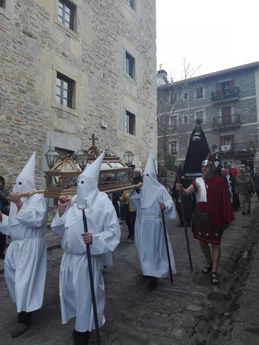 Artziniegako prozesioak