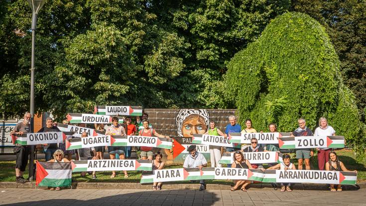 Aurtengo jaietan ere Palestinaren aldeko aldarria presente egoteko deia
