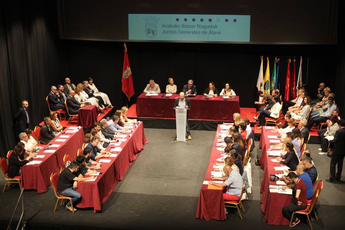 Arabako Batzar Nagusein bile 40 1496224831573