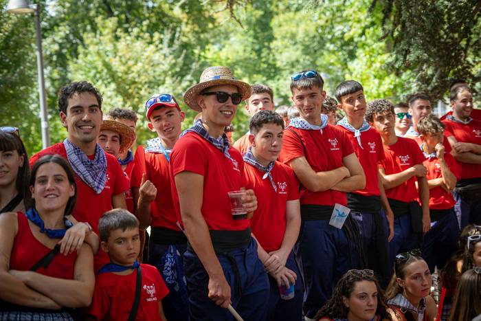 Amurrioko Kuadrillek ate jok 18 1755001072179