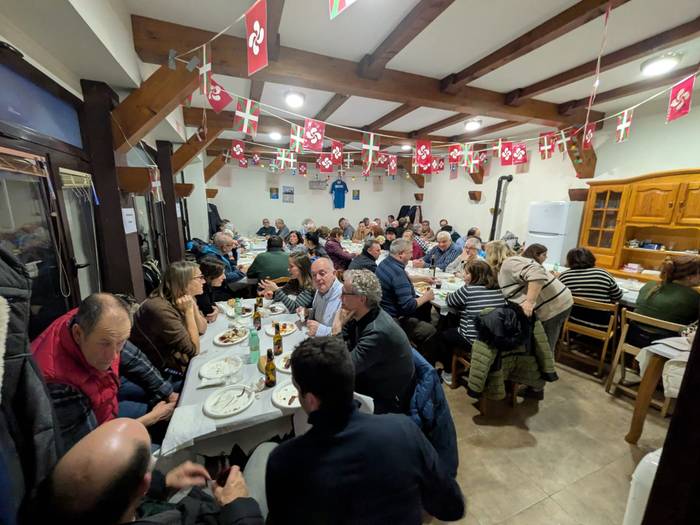 Aitzakia bikaina izan dira O 20 1769416127808