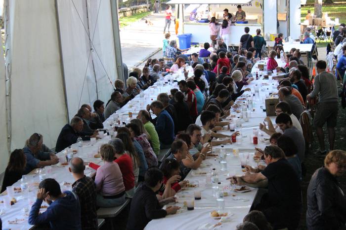 Mila herritar baino gehiago  2 1507486097289