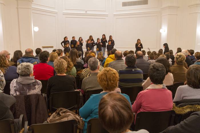 Eskolania Arte Onek Kasinoa  10 1513770475868