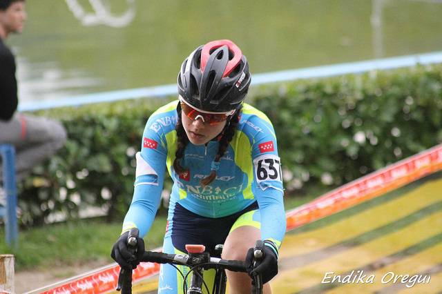 Nazioarteko Ziklokrosean esk 72 1509385413302