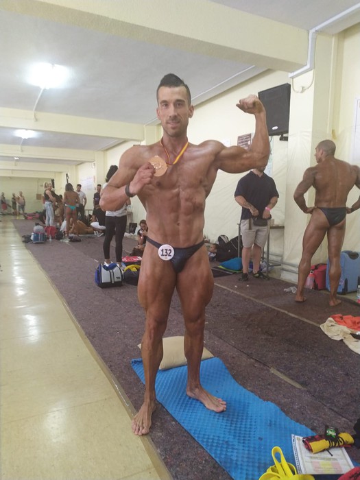 Josu Hernandez hirugarren Espainiako Bodybuilding Txapelketan