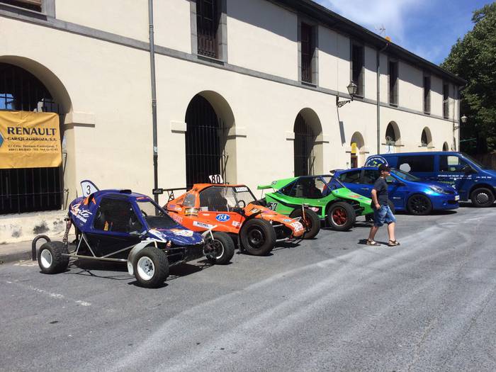 Auto klasikoen erakustaldiar 10 1501334162420