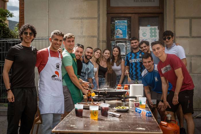 Paella txapelketarekin berot 3 1756728199131