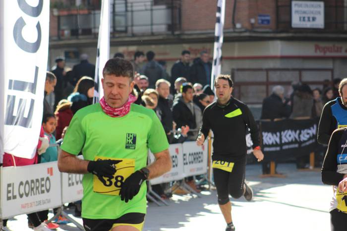 300 korrikalari baino gehiag 101 1517150571385