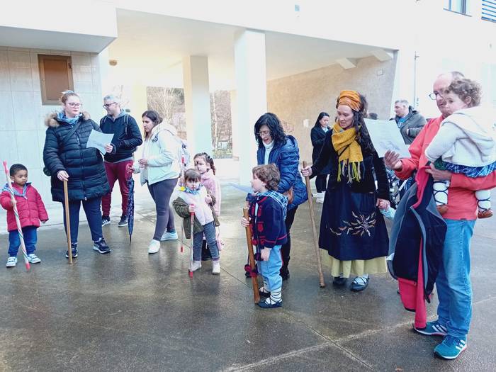 Agate Deunaren bezperak adin 26 1770290675527