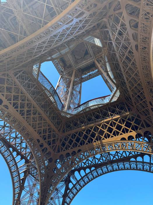 Eiffel-en magalean