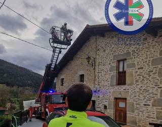 Sutea gertatu da Izorian, baina ez da zauriturik egon