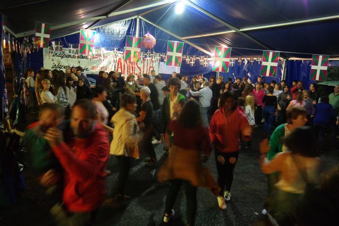 Andra Mari Txiki jaiek egita 45 1505145835038