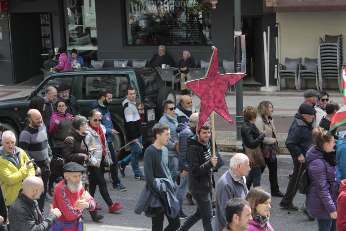 Pentsionisten, emakumeen eta 12 1525176575260