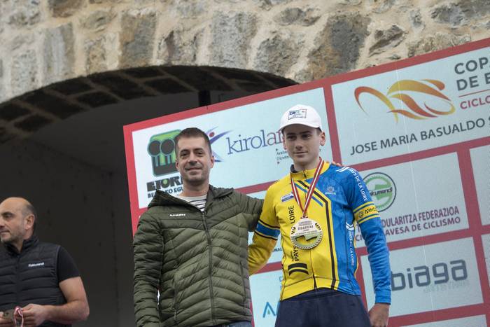 Lucia Gonzalezek eta Kevin S 99 1762015339843