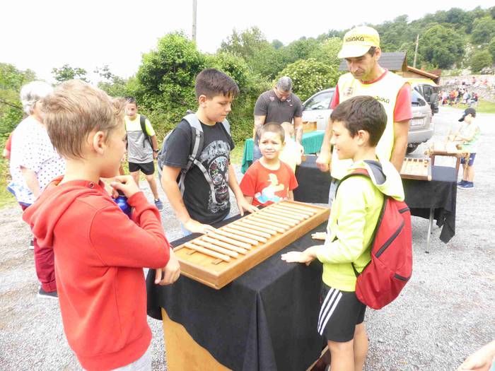 Astelehenerarte luzatu ziren 64 1496394449457