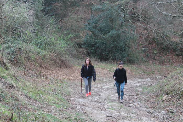 Jende ugarik parte hartu zue 5 1490024075087