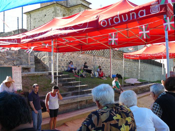 Egun erdiko bola-joko marato 12 1498475392305