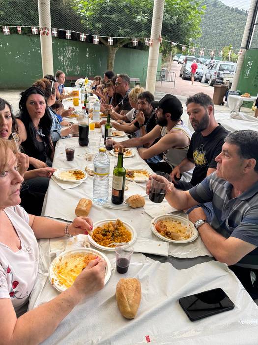 Giro bikaina Arakaldoko jaia 8 1753038723026