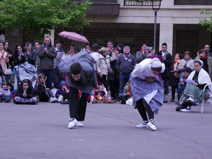 Egunez ere hartu zituzten hi 3 1526228562728