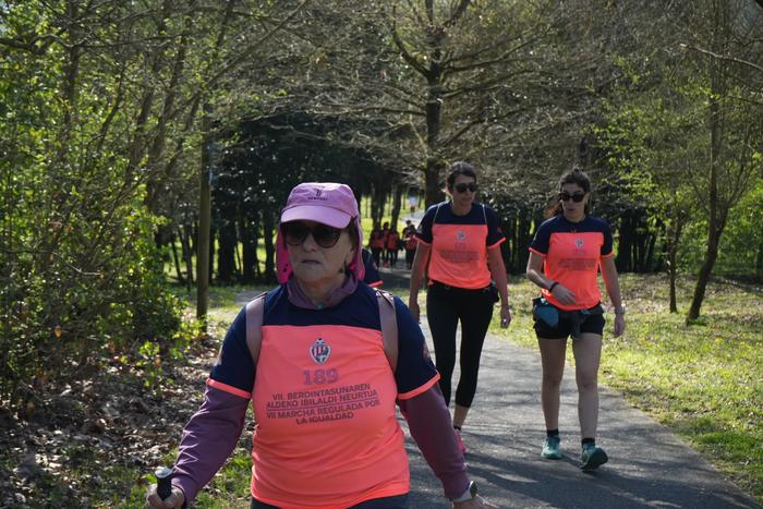 Ehunka lagunek parte hartu d 64 1774179340888