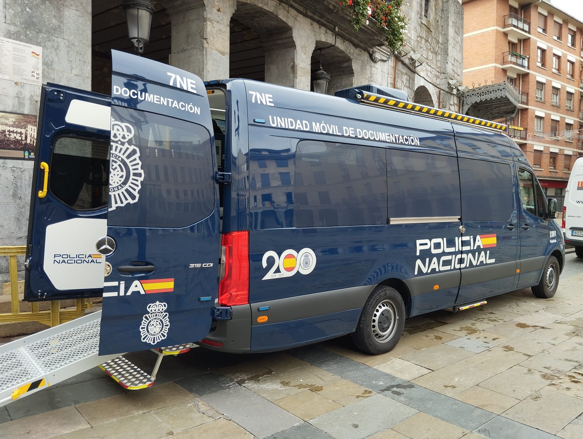 Urtarrilean hitzordu gehiago NANak zein pasaporteak egin edo berritzeko