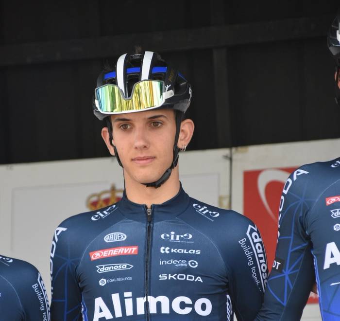 Ekhi Uriartek oso esperientzia positibotzat jo du Espainiako Txirrindularitza Selekzioarekin lehiatu izana