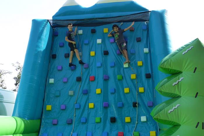 Andra Mari Zuriaren jaiak je 18 1754900930181