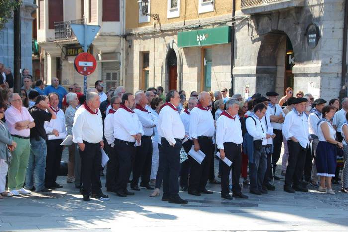 Euskal kanta herrikoien topa 25 1504519543910