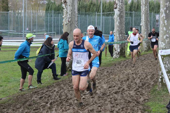 Ehunka lasterkarik bete ditu 140 1518376014753