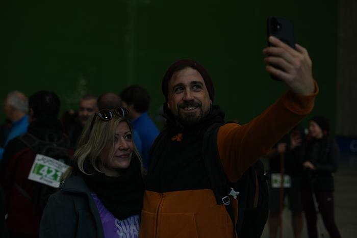 500 lagunek parte hartu dute 24 1765635347509