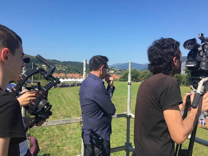 300 lagunek hartu dute parte 16 1506238021151