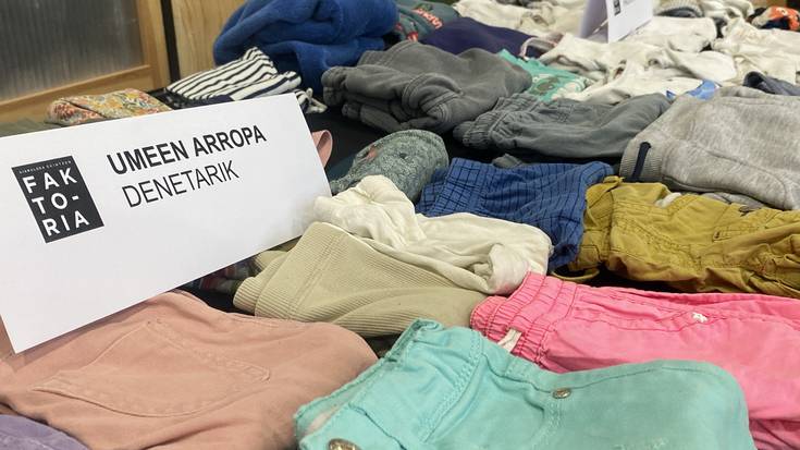 Arropa hilari bizi berri bat eman diote Faktorian