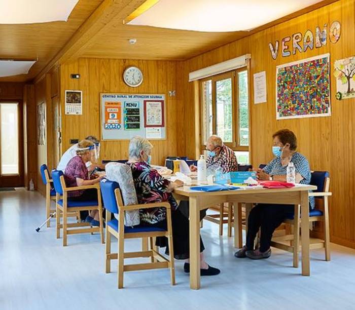 Aiarako Eguneko Arretarako Landa Zentroaren eskaintza ezagutzeko bi hitzordu antolatu dituzte