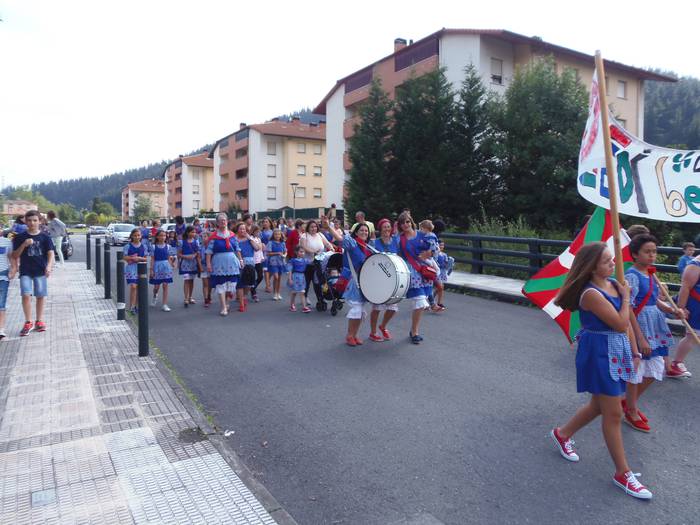 Luiaondoko Jaietako txupinaz 4 1501053201204