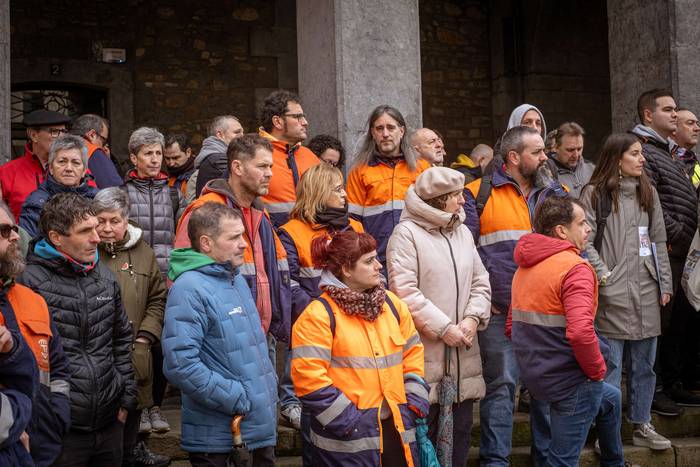 Kaleratutako langile guztiak 4 1771505091787