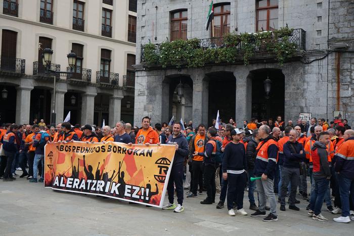 Laudiora mugitu da gaur Tubo 8 1772538874680