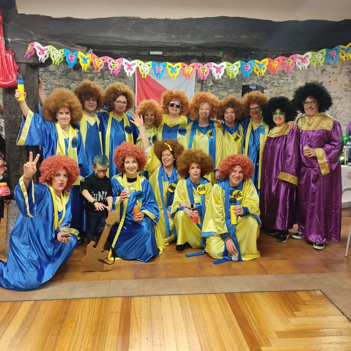 Inauteri giroa luzatu zuten 26 1707563339487