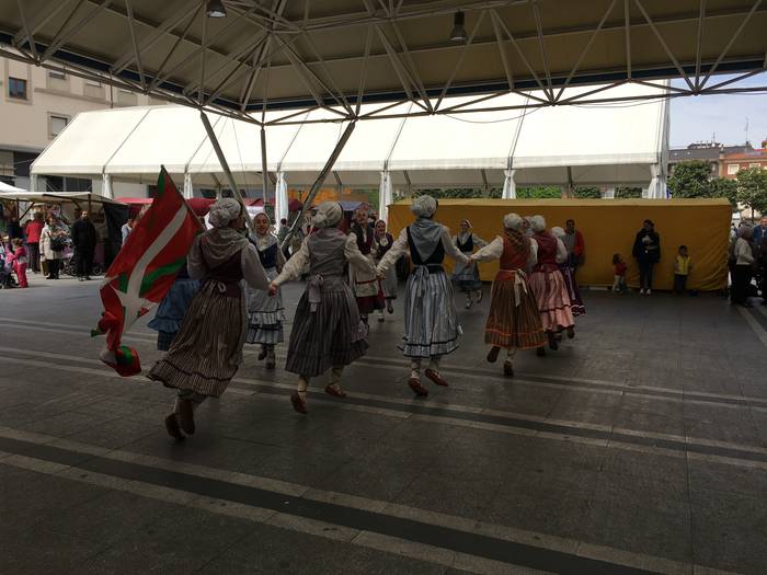 Galiziar letren jaia