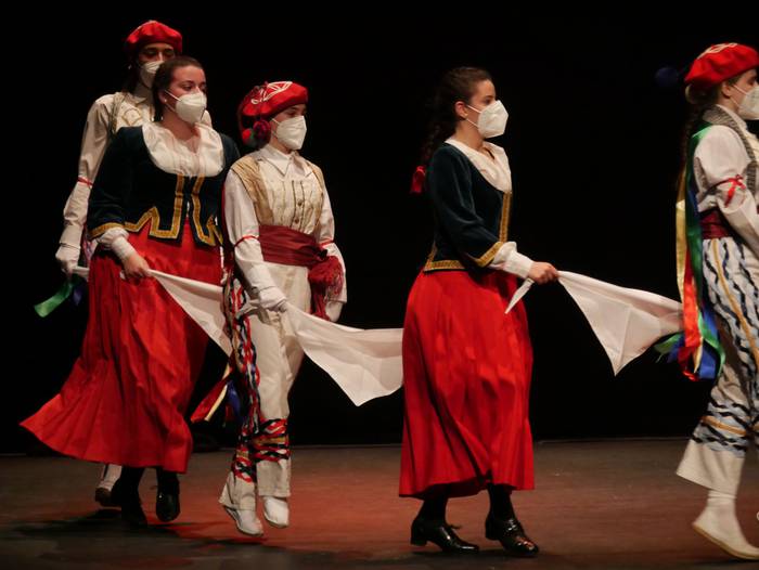 Aiara Dantza Taldearen "Arat 126 1614450567618