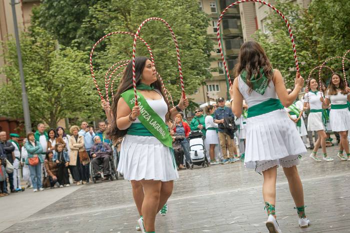 Dantza Lagunak kuadrillaren  39 1776520631852