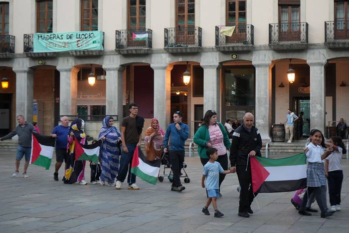 Giza katea osatu dute Gazako 4 1759863753538