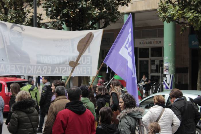 Pentsionisten, emakumeen eta 4 1525176504770