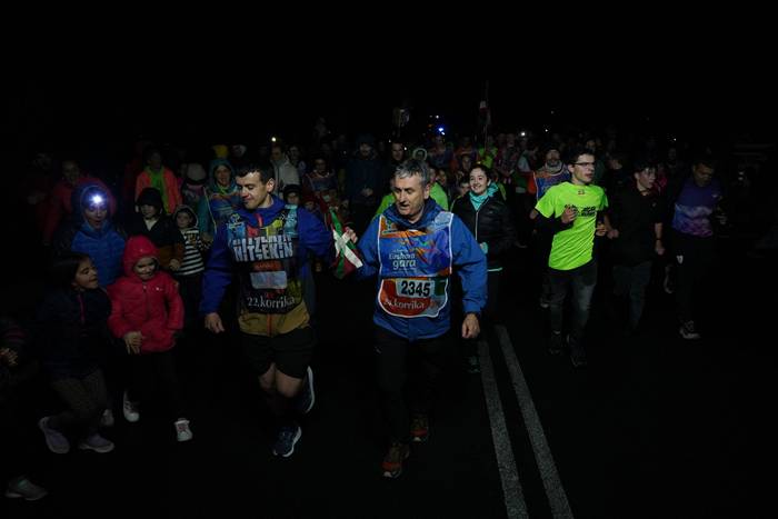 Ehunka lagun atera ditu Korr 113 1774607553532