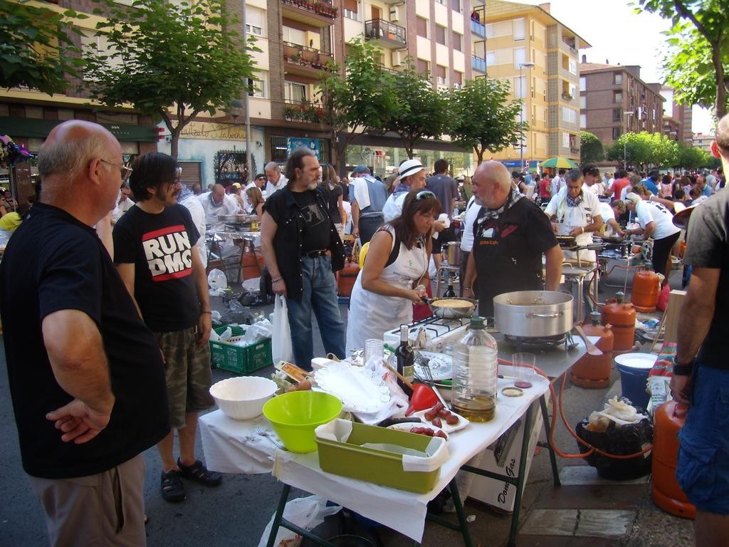 ARGAZKI GALERIA: Untxi eta patata tortillako lehiaketa gastronomikoa