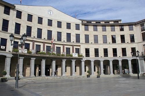 Genero indarkeria egoerei aurre egiteko hitzarmena onartu da