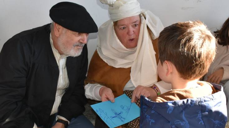 Olentzerok eta Mari Domingik jostailu bilketa egin dute Soxon