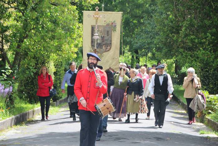 Bihotzaren erreketarekin ama 16 1526280357141