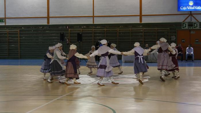 Itxarkundia taldeak Gabonetako erakustaldia egin du Laudion - 19