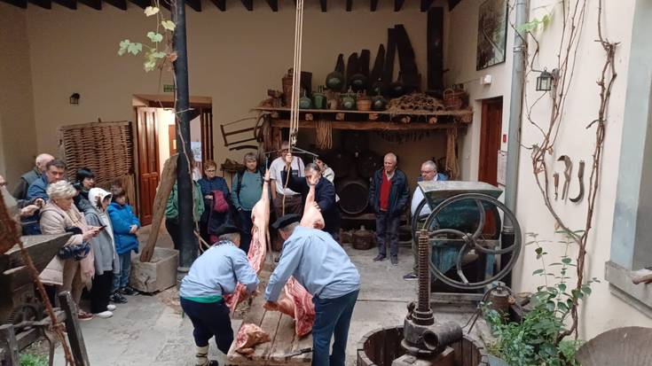 Txarriboda hezur haragitu dute Artziniega Museoan